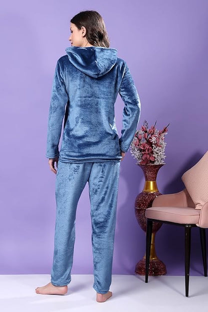 madfrog Women’s Solid Velvet Night Suit | Soft & Comfortable Fabric | Hooded Neck | Long Sleeve & Full-Length Bottoms | Winter Sleepwear Set