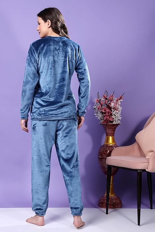madfrog Women’s Solid Velvet Night Suit | Soft & Comfortable Fabric | Round Neck | Long Sleeve & Full-Length Bottoms | Winter Sleepwear Set