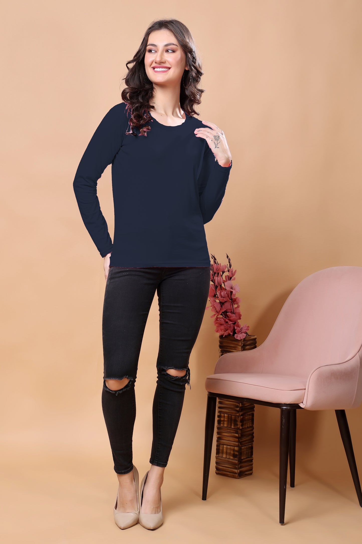 Kex Women Cotton Navy Blue Solid Tshirt