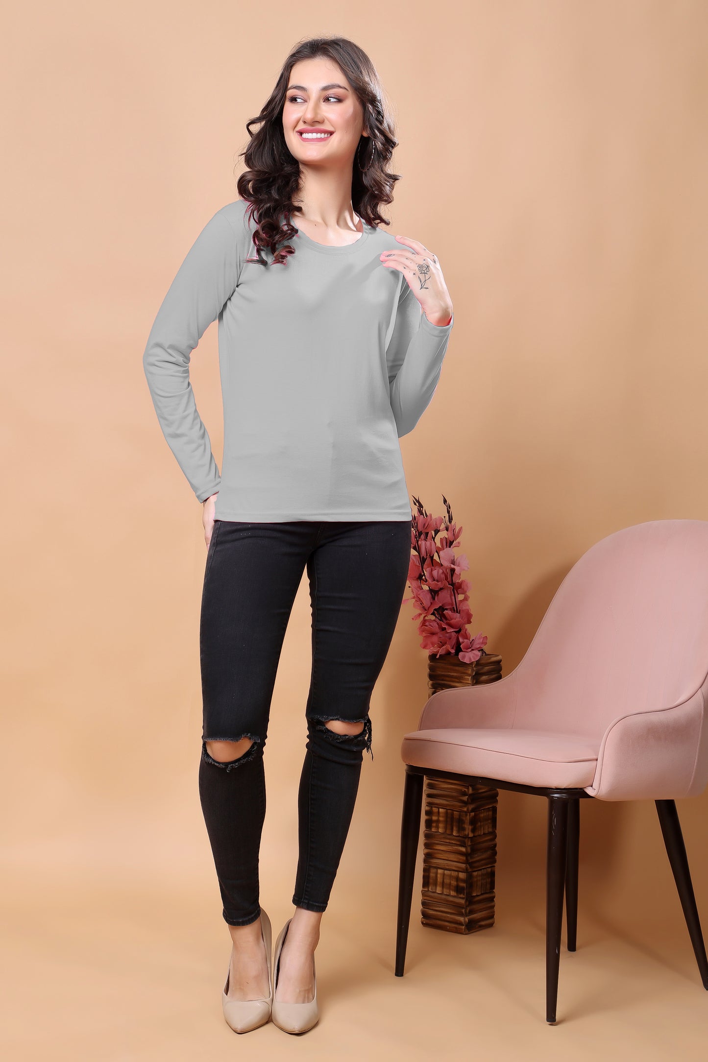 Kex Women Cotton Grey Solid Tshirt