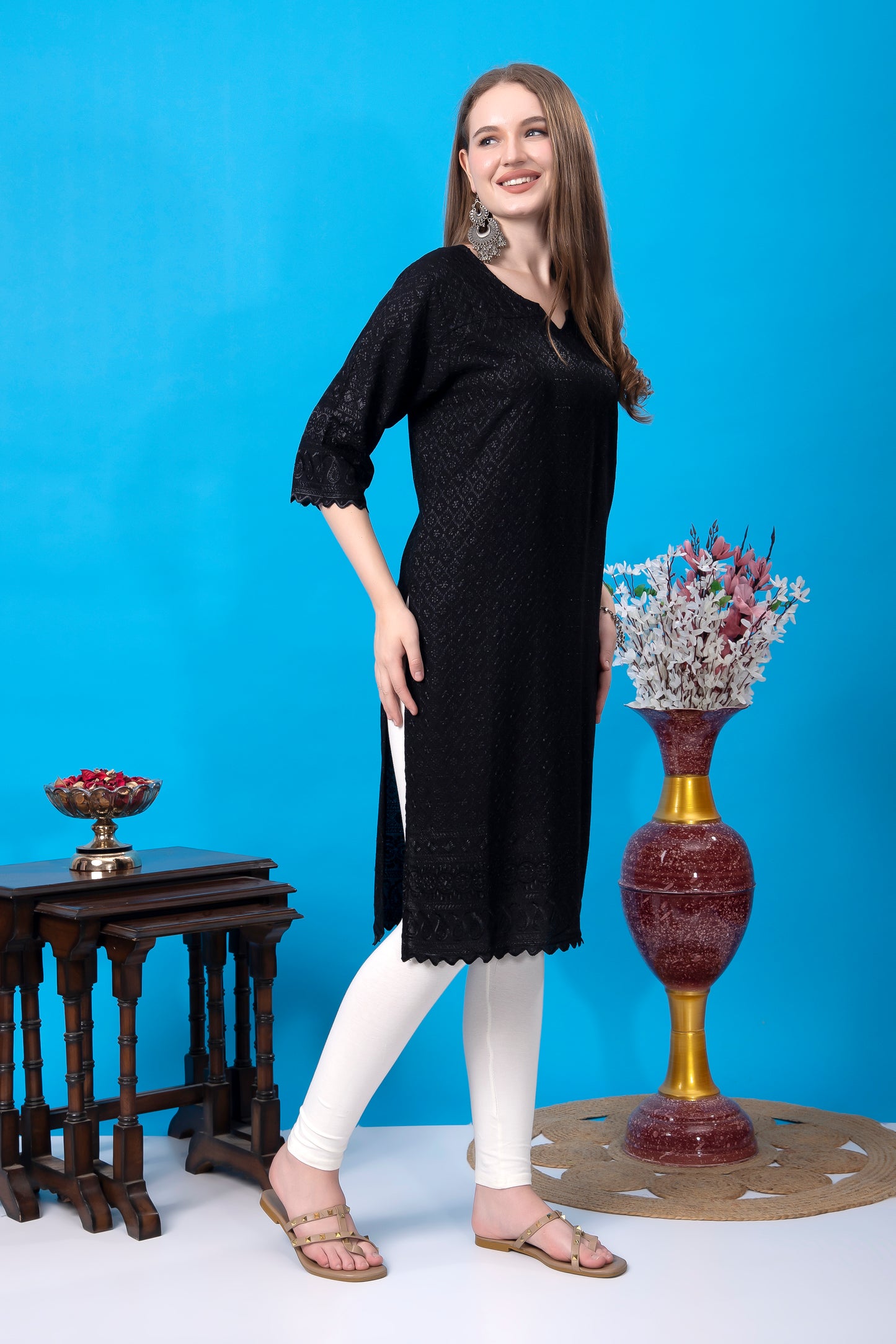 Kex Women Chikan Kurti Black & Solid Pant