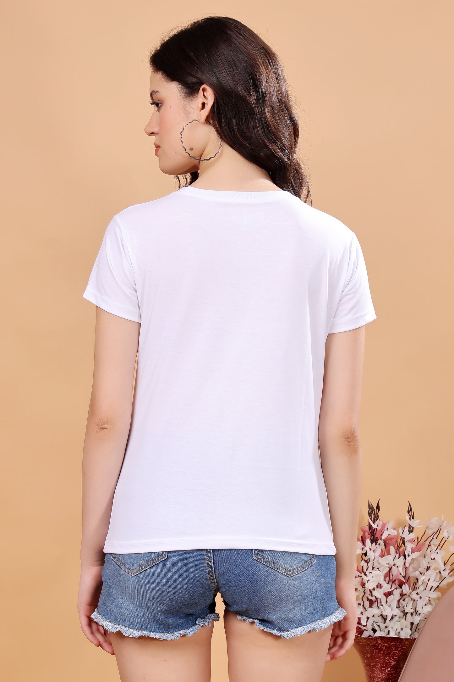 Kex Women Cotton Blend White Solid Tshirt