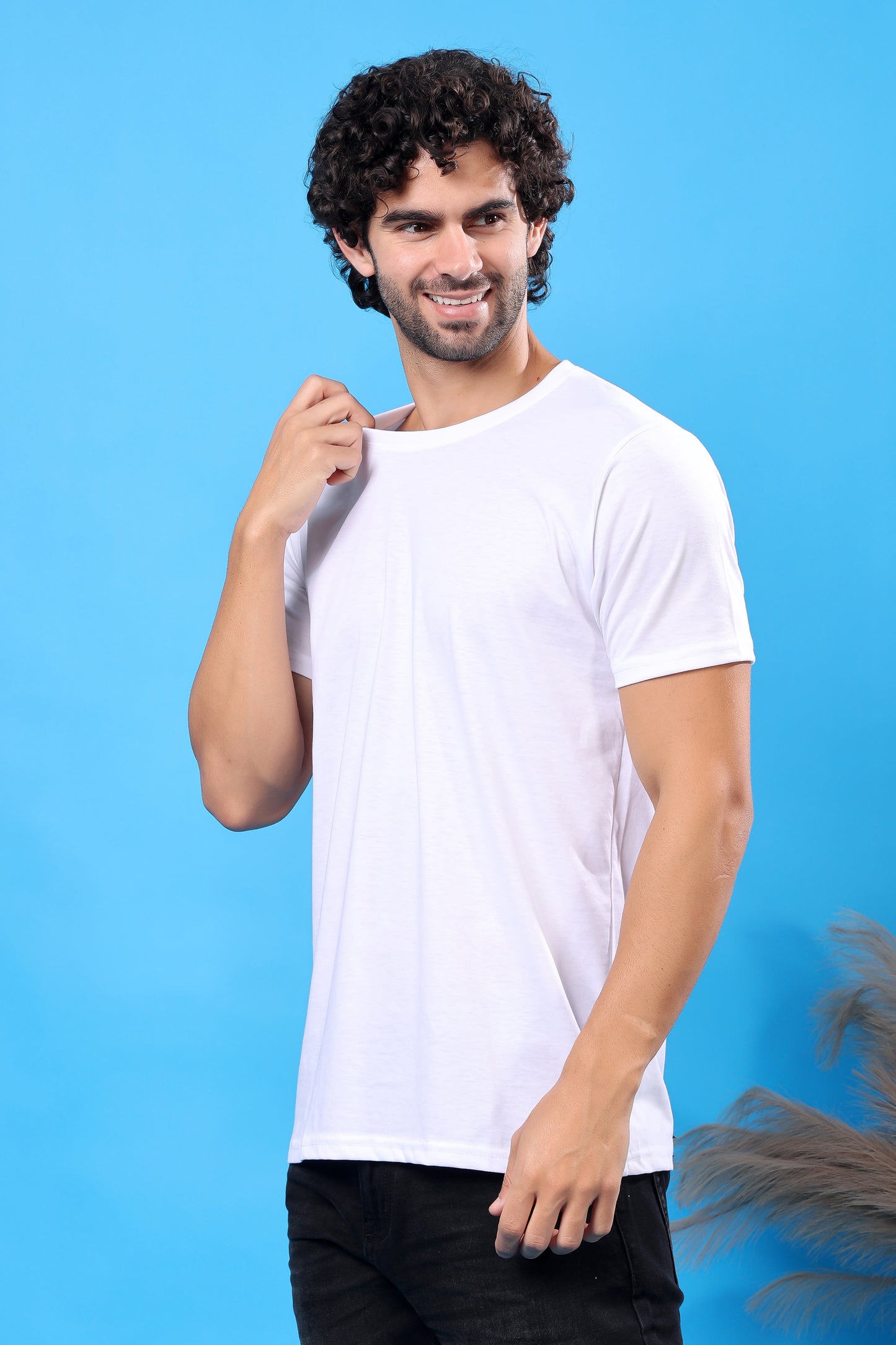 Kex Men Cotton White Solid Tshirt